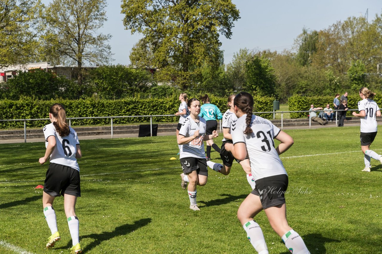 Bild 55 - wBJ SV Henstedt Ulzburg - FSG Oldendorf Itzehoe : Ergebnis: 6:3